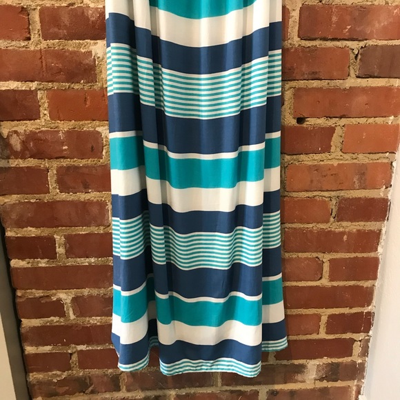 SKEMO BEADED SLEEVELESS MAX DRESS - Picture 4 of 5